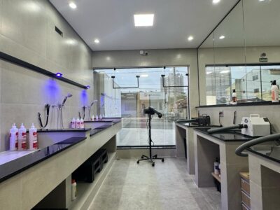 VAGAS BANHISTA, TOSADOR E MONITOR DER HUNDE CLUB